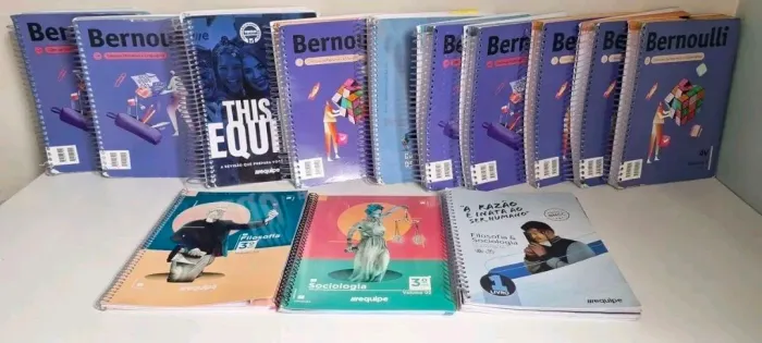 Livros Bernoulli 3º ano médio de 2023 conjunto completo