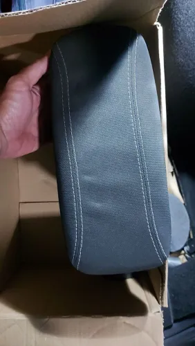 Encosto de braço para seu carro com guarda volume