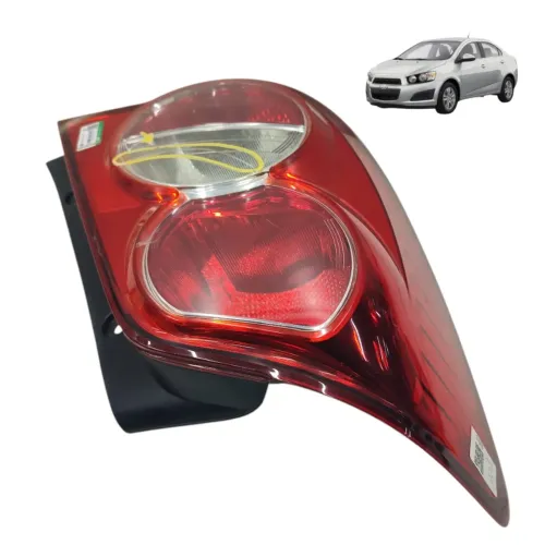 Lanterna esquerda GM Sonic Sedan 2012 2013 2014 com trinco