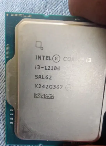Processador i3 12 geração vídeo integrado 