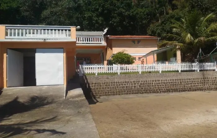 Casa de Praia à beira mar na ilha de Itacuruça (flexeiras)