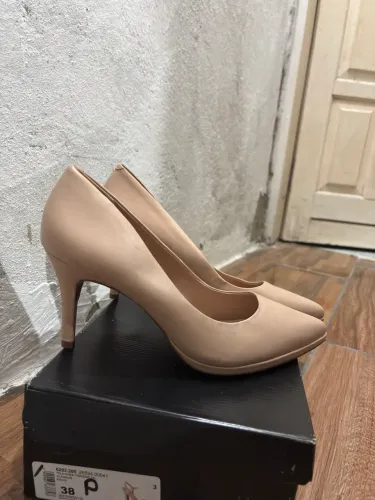 Saltos Femininos Semi Novos - Arezzo, Schutz e Outras Marcas