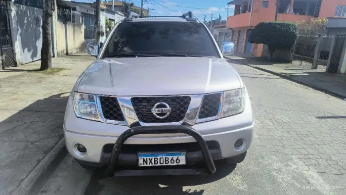 Nissan Frontier LE CD 4X4 2.5 TB Diesel Aut. 2011