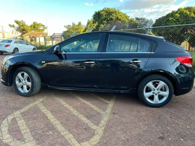 Chevrolet Cruze HB Sport LTZ 1.8 16V Flexp. 5P AUT 2014