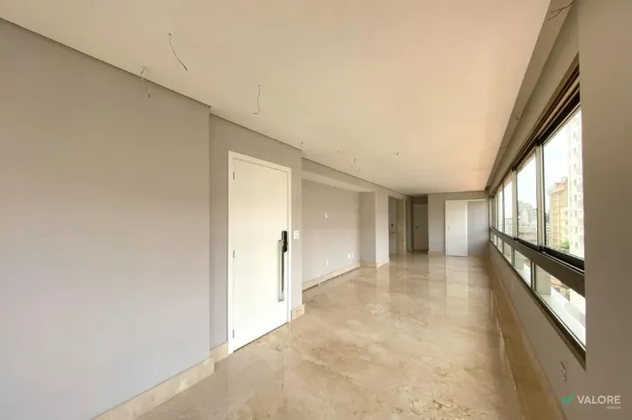Apartamento 4 quartos à venda no Sion