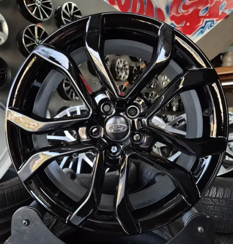 Jogo de rodas originais Ford Fusion Focus aro 18 5x108