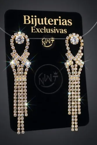 Brinco strass