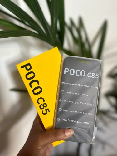 Aberto para conferência POCO C85 4G com NFC 256GB/8RAM PRETO 