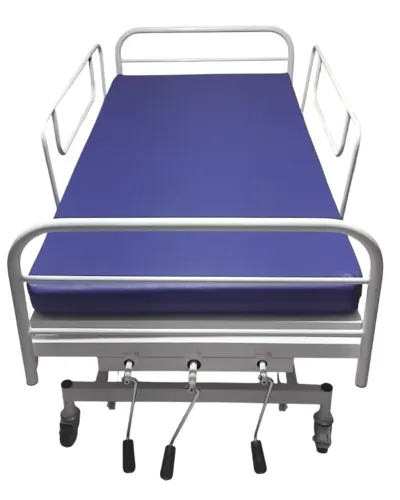 Cama Hospitalar Manual com Elevação e 3 Manivelas Estrutura Reforçada em Aço