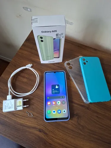 Samsung galaxy a 05 usado