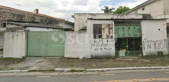 Alugo Galpão comercial na Vila Marari, 180m², com 2 vagas, era uma marcenaria.