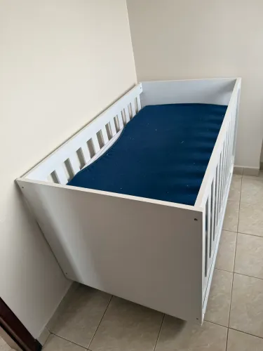 Berço barquinho com colchão Ortobom