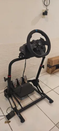 Volante Logitech g923 muito novo