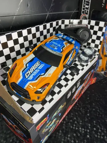 Carrinho de Controle Remoto com Drift