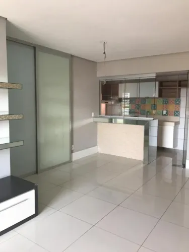 Aluga apt semi mobiliado no Joquei com 115m2