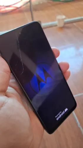 Moto g14 com defeito