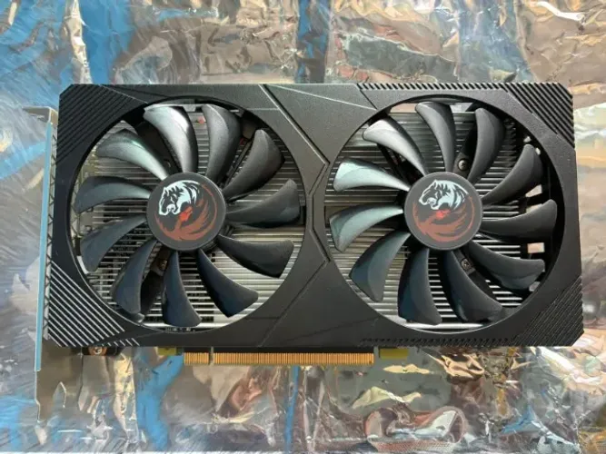 Placa de video GTX 1650 4gb Pcyes Pouco uso