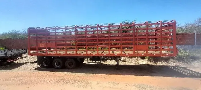 Carreta 2011 a venda