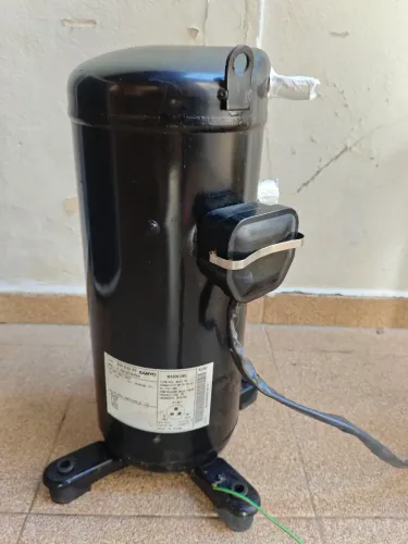 Compressor Panasonic Scrolls 48.000 btuh Trifásico 380v R-22 (4TR) 60Hz CSB303H9A