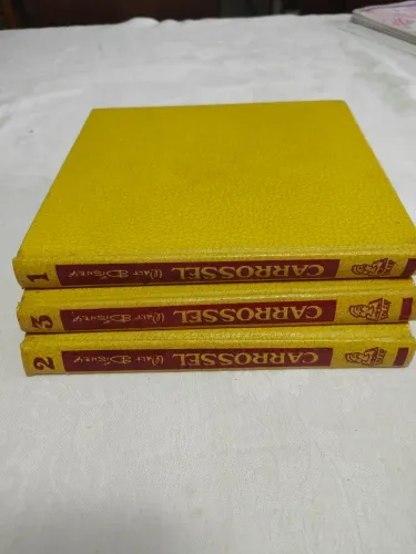 3 Livros vintage Carrossel