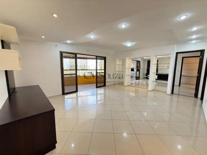 Apartamento à venda no Edifício Antonio Paulino | 150 m² | 3 quartos | 2 vagas | Box | Lon