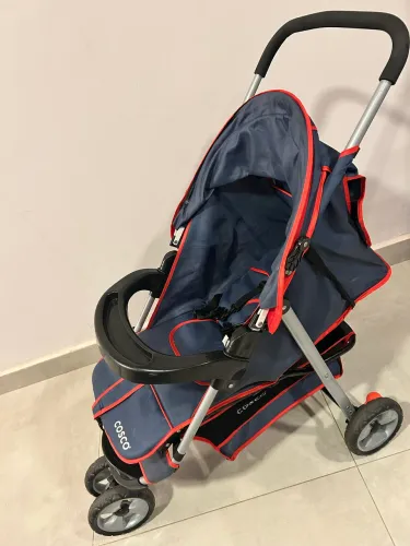 Carrinho para bebê COSCO