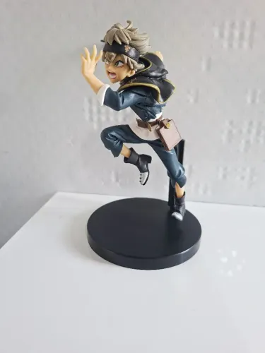 Figure Asta Black Cover 18cm
