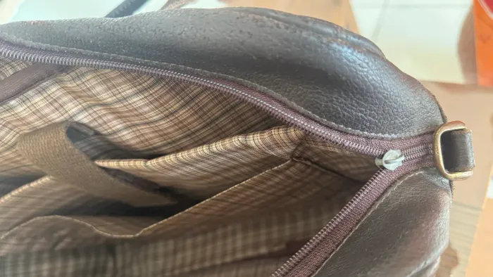 Bolsa de couro usado 