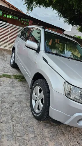 Suzuki Grand Vitara 2.0 16V 4x2/4x4 5P Aut. 2010