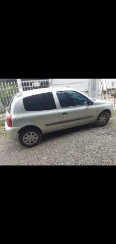 Renault Clio Campus Hi-flex 1.0 16V 3P 2010