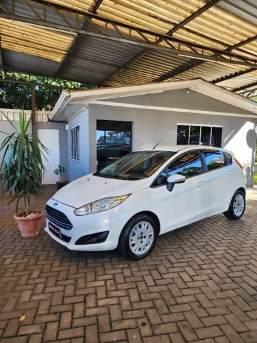Ford Fiesta 1.5 16V Flex Mec. 5P 2015