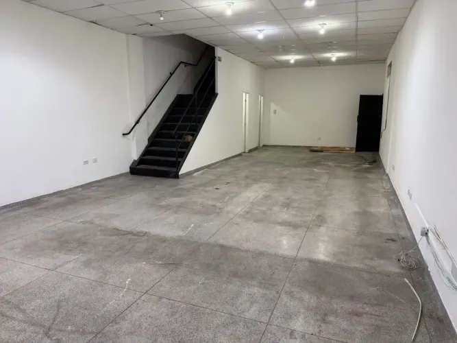 Locação imóvel comercial de 310mts no centro de Cotia