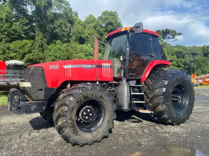 Trator Case - Magnum 305. Fabricação 2004