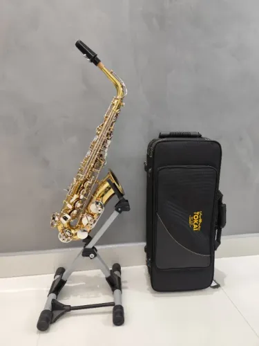 Sax Alto Tokai TSA-200GP Mib - Dourado c/ Prata -Novo (de mostruário)Parcelo 21x
