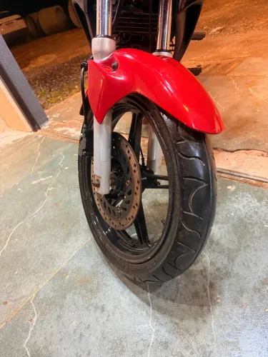 CB 300