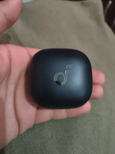 Carregador Soundcore Liberty Buds da Anker.