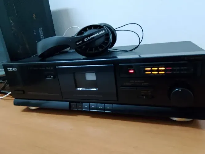 Tape Deck TEAC V-370