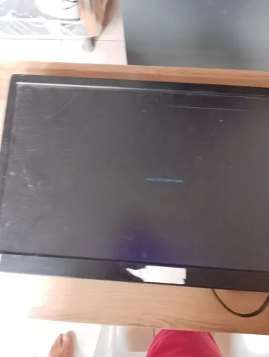 Monitor vga com cabo de força