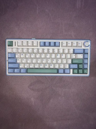Teclado Aula F75 Mecânico