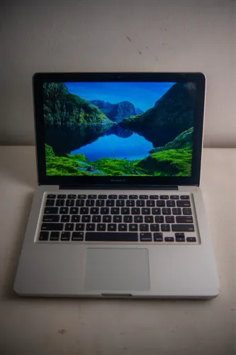 MacBook Pro Windows 