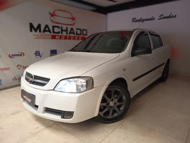 Chevrolet Astra Sed. Advant. 2.0 8V MPFI Flexp. 4P 2011