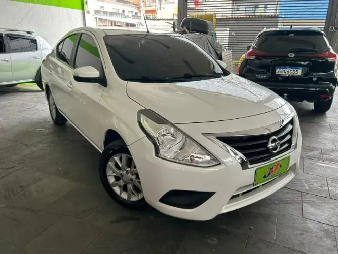 Nissan Versa SV 1.6 16V Flexstart 4P Aut. 2020