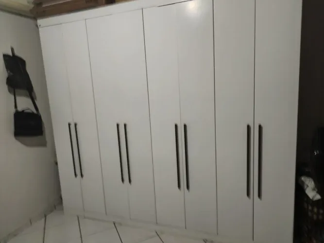 Guarda Roupa de Casal Branco