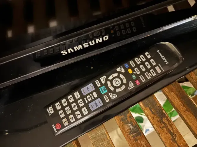 TV 40" Samsung Full HD - Excelente Estado