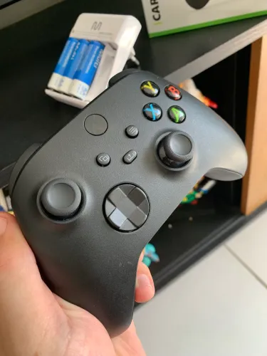 Controle XBoX - Carbon Black | series S e One