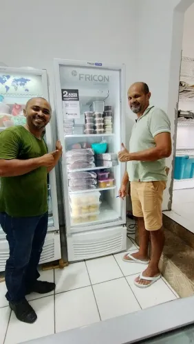 REFRIGERADOR VERTICAL 569 LITROS FRICON