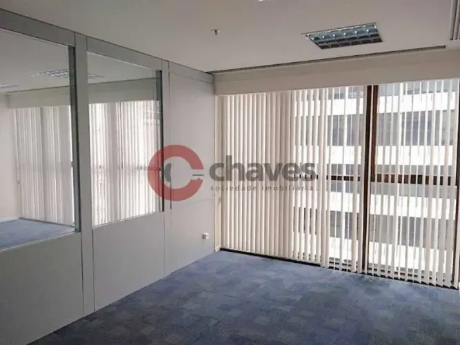 Ponto comercial/Loja/Box para aluguel com 130 metros quadrados em Centro - Rio de Janeiro 
