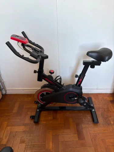 Bicicleta ergométrica Novíssima