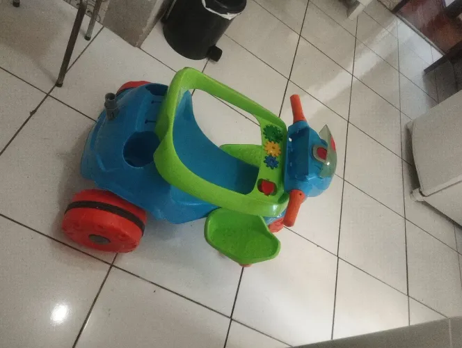 Triciclo infantil