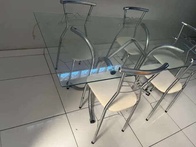 Mesa 6 cadeiras